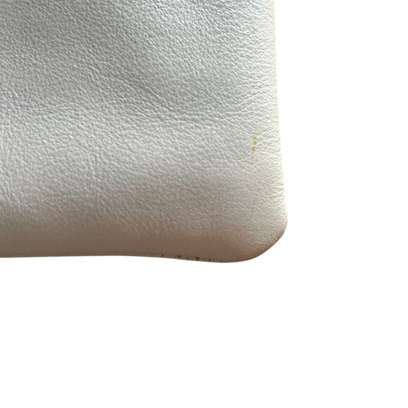 The Sak Cream White Leather Crochet Trim Wristlet Wallet 8.5x5.5 - Picture 8 of 9